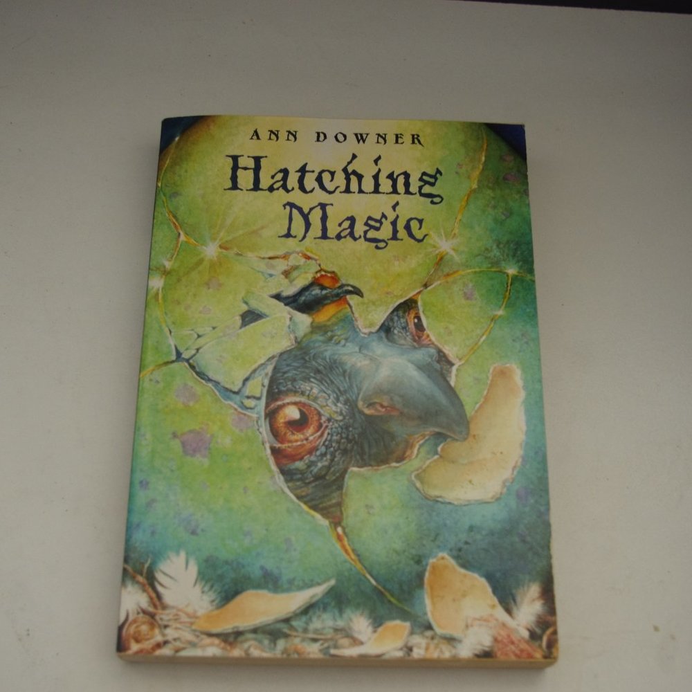 Book Set - Picture 4 of 7